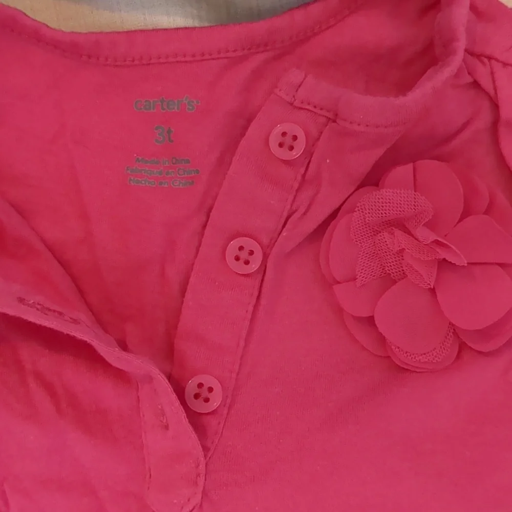 Girls bundle size 3t dress, shirts, shorts skirts capris short Sleeves